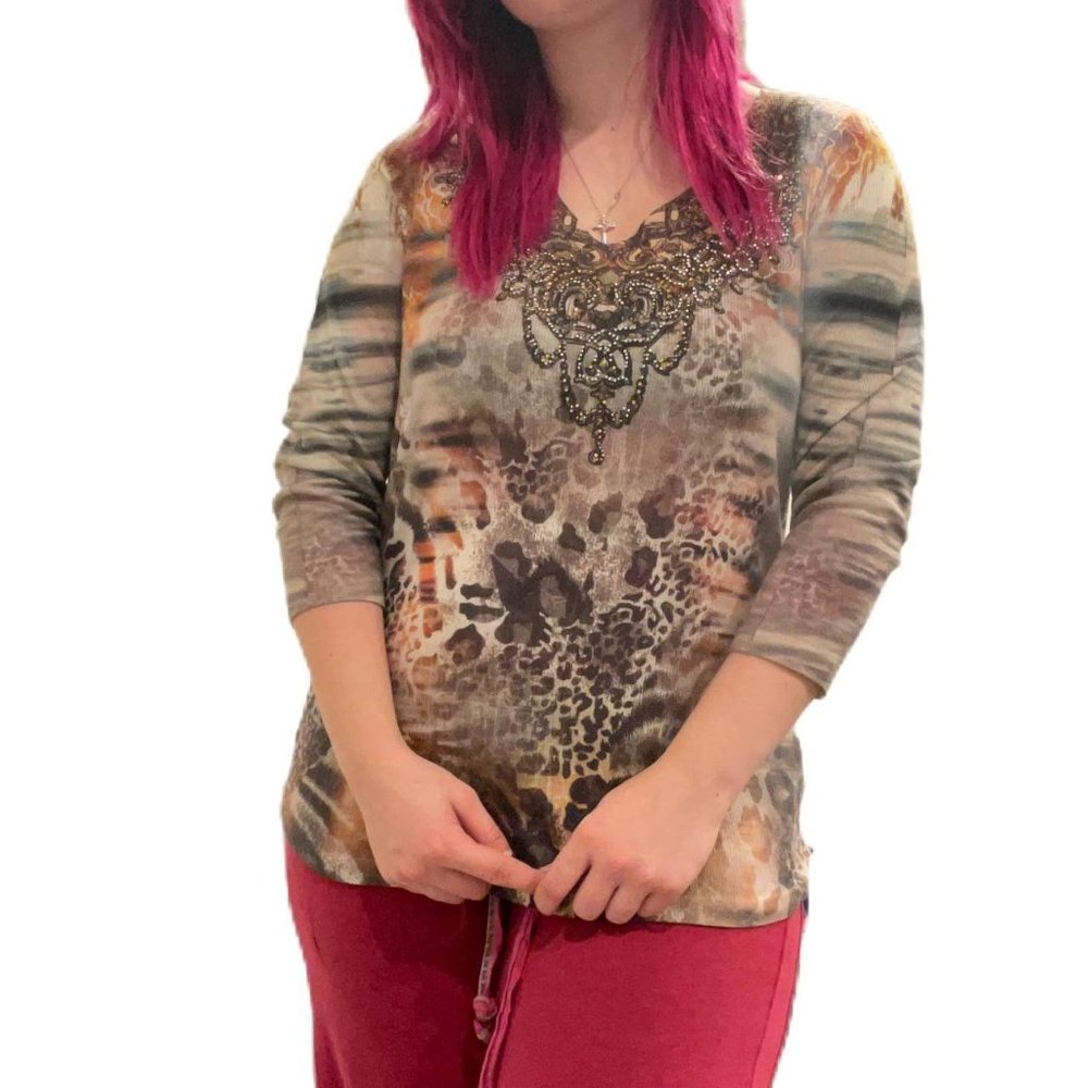 Bleu size large whimsygoth 3/4 sleeve top